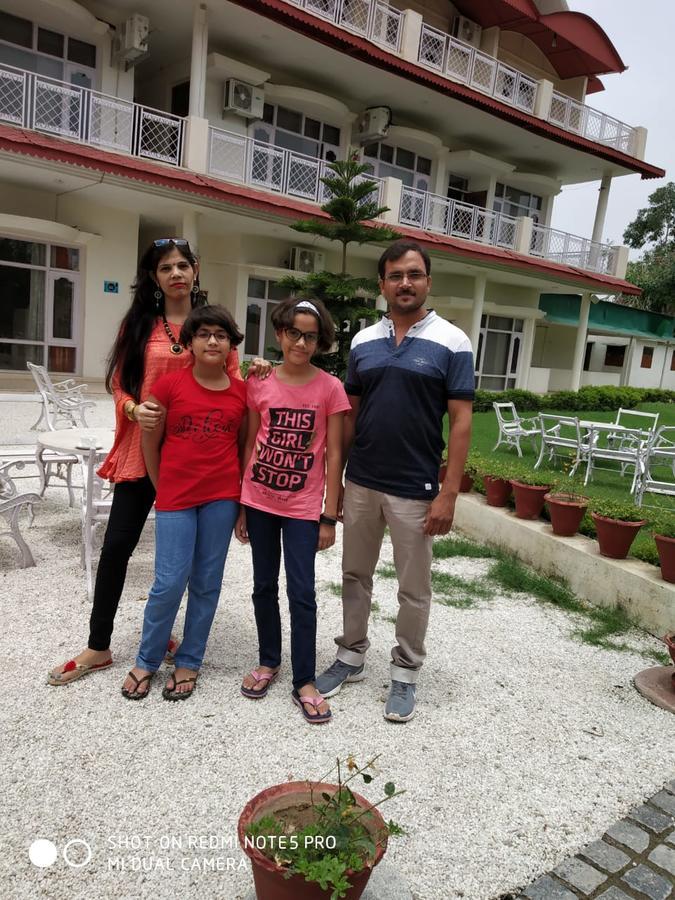 Skyview Holiday Home Pet Friendly Chandīgarh Extérieur photo